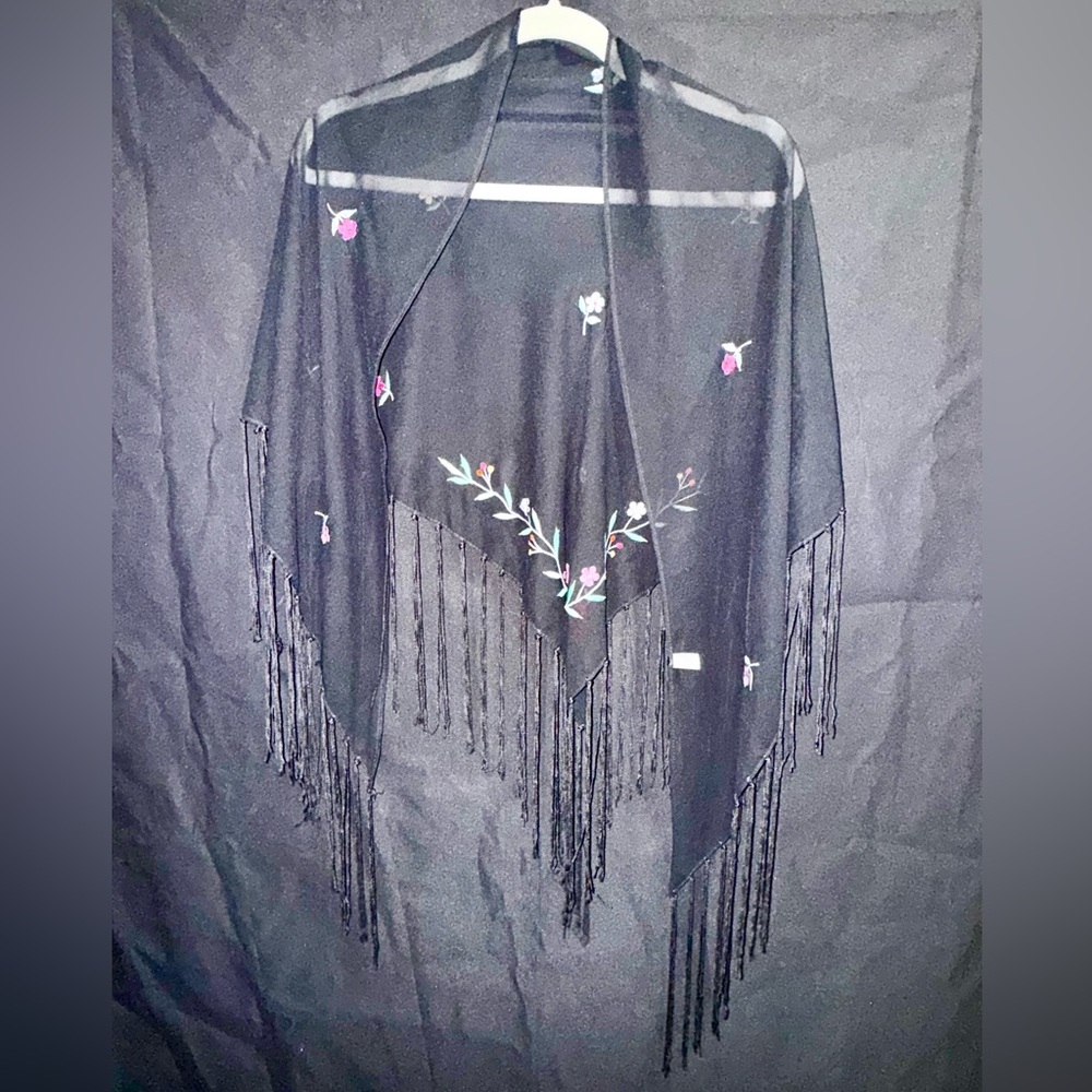 Black Floral Fringe Shawl